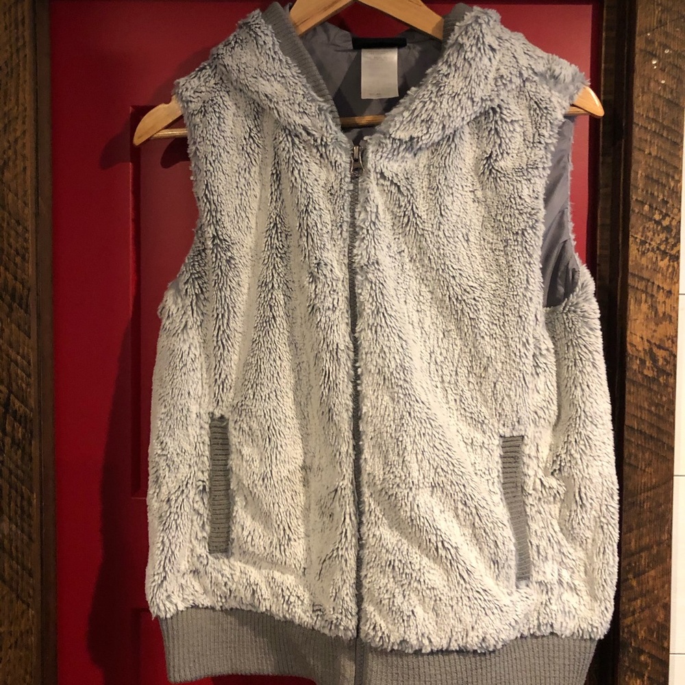 Patagonia vest grey fuzzy